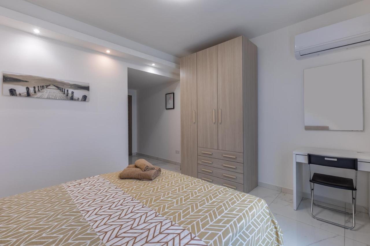 Terrace View- A Charming Two Bedrooms Penthouse Ac-Wifi Msida Ngoại thất bức ảnh